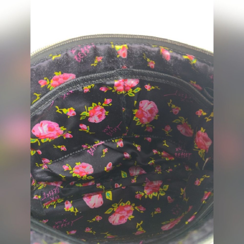 Betsey Johnson Womens Pink Quilted Shoulder Bag - Picture 13 of 14